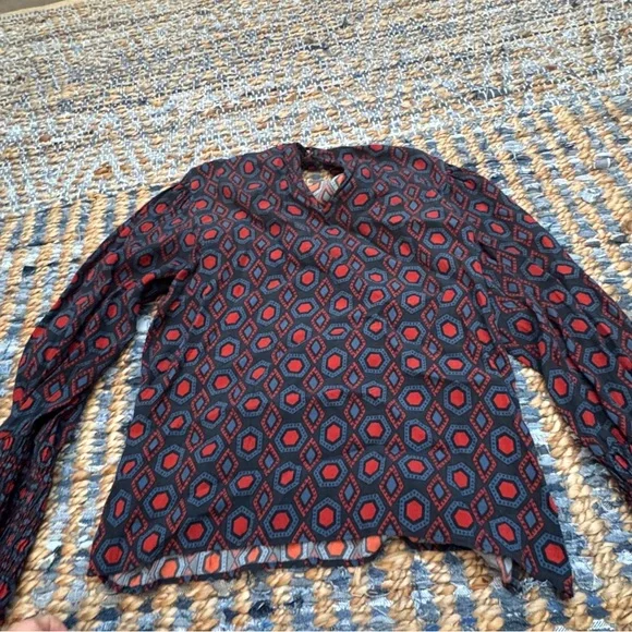 5/25$ Zara Geometric Patterned Shirt - Red and Blue - Picture 6 of 6